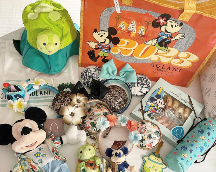 アウラニの限定グッズ